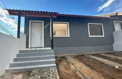Excelente casa de esquina,  à venda no bairro Nossa Chácara - Gravataí/RS