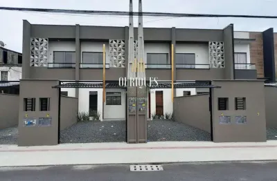 Casa com 2 quartos à venda no Iririú, Joinville 