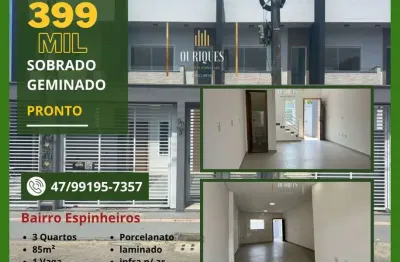 Casa com 3 quartos à venda no Espinheiros, Joinville 