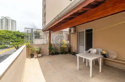 Casa a venda na vila romana, 16 quartos, 2 suítes e 3 vagas