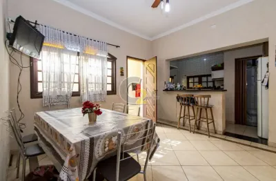 Sobrado à venda na vila romana com 3 quartos, sendo 2 suítes e 2 vagas