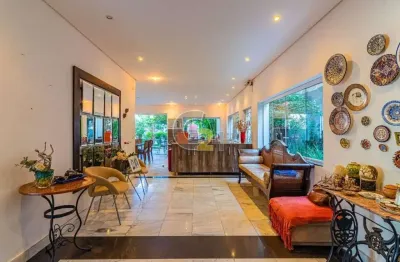 Casa padrão, perdizes, 4 quartos, 2 suítes, 1 vaga de garagem.