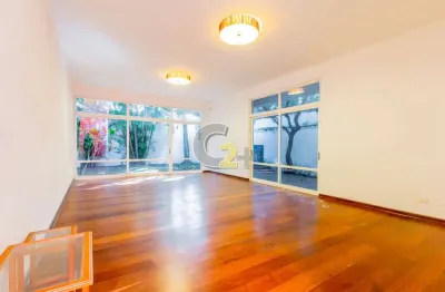 Casa com 6 quartos à venda na Rua Japiaçóia, --, Alto de Pinheiros, São Paulo