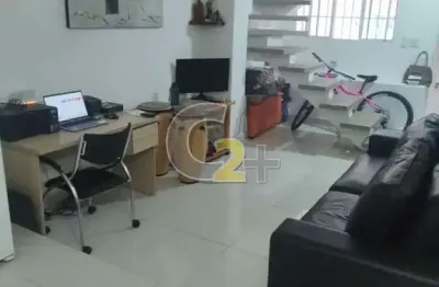 Casa a venda na vila romana com 120m2, 2 quartos, 1 vaga de garagem