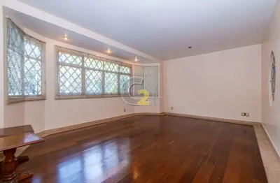 Casa à venda na vila madalena com 3 quartos, sendo 1 suíte, 2 vagas