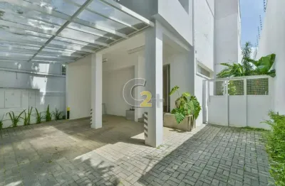 Sobrado à venda na água branca com 3 quartos, sendo 2 suites e 3 vagas