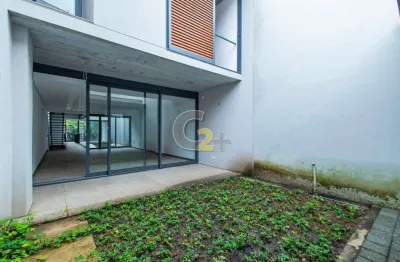 Casa à venda em pinheiros com 3 quartos, sendo 3 suites e 2 vagas