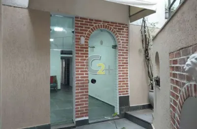 Casa á venda na bela vista, 4 quartos, 2 suítes, sem vaga.