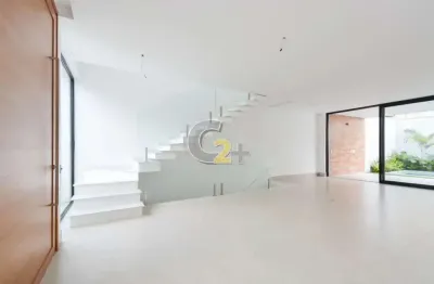 Casa de condomínio á venda  em moema com 331m², 3 suites, 3 vagas de garagem