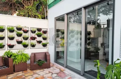 Casa com 3 quartos à venda na Rua Jacira, --, Moema, São Paulo