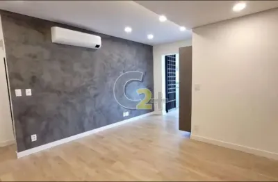 Apartamento á venda no alto da lapa 2 quartos, 1 suíte, 2 vagas  de garagem.