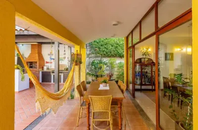 Sobrado a venda no alto de pinheiros 4 quartos 2 suites 2 vagas