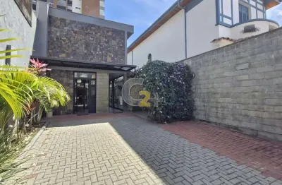 Casa á venda na água branca, 3 quartos, 1 suíte, 3 vagas de garagem.