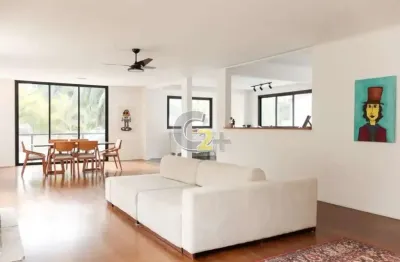 Casa á venda na vila madalena, 5 quartos, 2 suítes, 5 vagas de garagem.