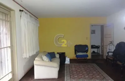 Sobrado a venda na água branca com 3 quartos, sendo 1 suite e 1 vaga