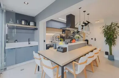 Apartamento duplex mobiliado à venda na vila madalena com 2 quartos, sendo 1 suíte e 1 vaga
