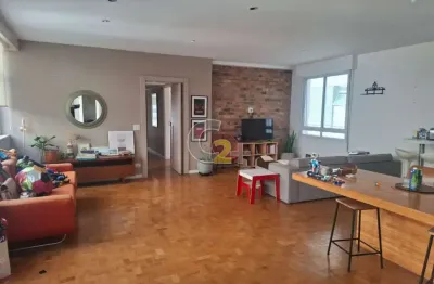 Apartamento reformado à venda em pinheiros, 3 quartos, 1 suíte, 1 vaga