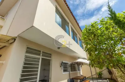 Casa com 3 quartos à venda na Rua Flávio Queirós Morais, --, Pacaembu, São Paulo