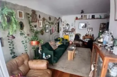 Apartamento com 2 quartos à venda na Rua Pascoal Vita, --, Vila Madalena, São Paulo