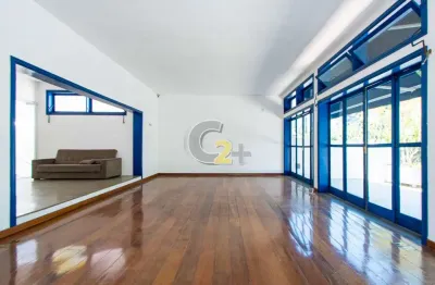 Casa padrão à venda no sumaré, 3 quartos, sendo 2 suítes e 5 vagas