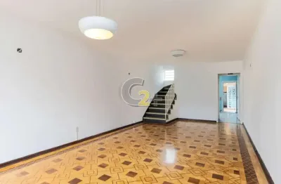 Casa á venda na Pompéia com 129m², 3 quartos, 3 vagas de garagem