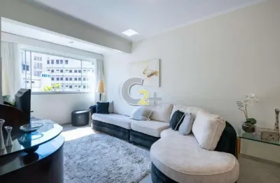 Apartamento à venda na Vila Mariana com 3 quartos, sendo 1 suíte, 1 vaga