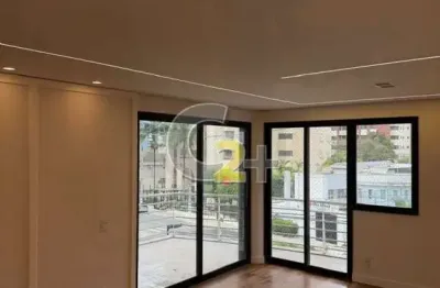 Apartamento à venda na Vila Mariana com 3 quartos, sendo 1 suíte e 2 vagas
