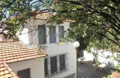 Sobrado à venda no Alto da Lapa com 4 quartos, 7 vagas de garagem