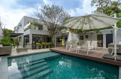 Casa com 4 quartos à venda na Rua Alberto Faria, --, Alto de Pinheiros, São Paulo