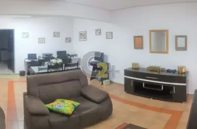 Sobrado à venda na pompéia com 5 quartos, 1 suíte, 3 vagas