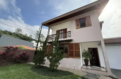 Sobrado no anita garibaldi com 3 quartos para venda, 237 m²