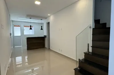Casa com 2 quartos para alugar no Balneário Maracanã, Praia Grande 