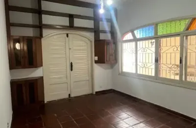 Casa com 4 quartos para alugar em Guilhermina, Praia Grande 