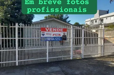 Casa com 4 quartos à venda na Rua Lídio Batista Soares, 769, Vila City, Cachoeirinha