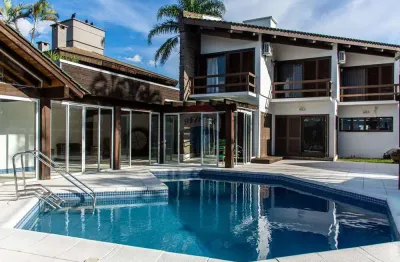 Casa com 4 quartos à venda no Medianeira, Eldorado do Sul 