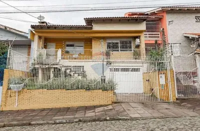 Casa com 5 quartos à venda na Rua Alceu Soares de Lima, 135, Costa e Silva, Porto Alegre