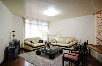 Sobrado com 3 Dormitórios à Venda, 400m² - Bairro Barcelona, São Caetano do Sul/SP.