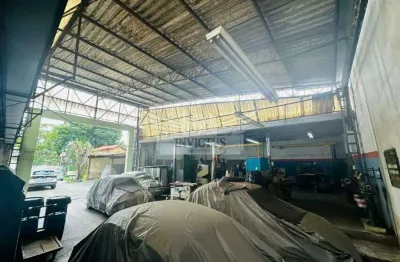 Galpão com ampla área de pátio disponível para locação, 545m² - vila homero thon em santo andré/sp.