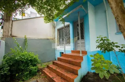 Casa Térrea com 3 Quartos para Comprar, 440m² - Campestre, Santo André/SP.