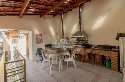 Sobrado com 4 Quartos para Comprar, 185m² - Vila Gilda, Santo André/SP.