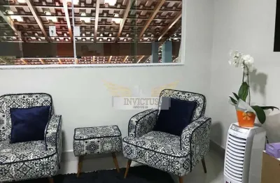 Casa Térrea com 2 Quartos à Venda, 80m² - Bairro Utinga, Santo André/SP.