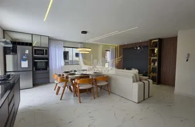 Sobrado com 3 Suítes à Venda, 260m² - Vila Camilópolis, Santo André/SP.