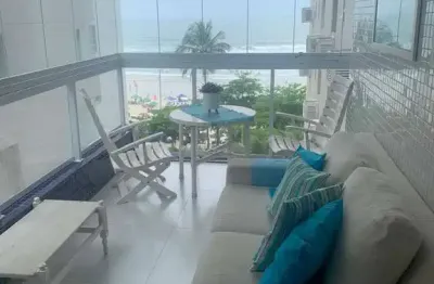 Apartamento locação 3 dormitórios frente ao mar praia pitangueiras
