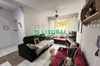 Apartamento 03 dormitórios, 300 metros da praia da enseada !!!!!!!