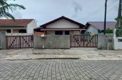 Casa com 3 quartos à venda no Armação, Penha 