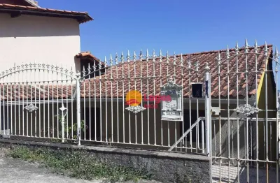 Casa triplex  - santa rosa  sala 3 dormitórios  com varanda e area de lazer vista deslumbrante. para cidade e para a baia de guanabara. 790 mil.