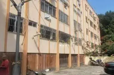 Apartamento com 2 dormitórios à venda, 45 m² por r$ 225.000,00 - fátima - niterói/rj