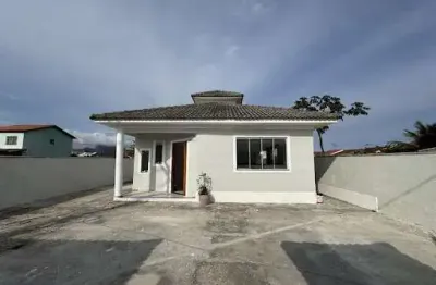 Casa com 3 dormitórios à venda, 108 m² por R$ 580.000,00 - Jardim Atlântico Central (Itaipuaçu) - Maricá/RJ