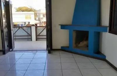 Apartamento com 2 dormitórios no centrinho de nova tramandaí