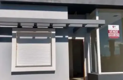 Casa geminada com 02 dormitórios nova com alto padrão construtivo em imbé